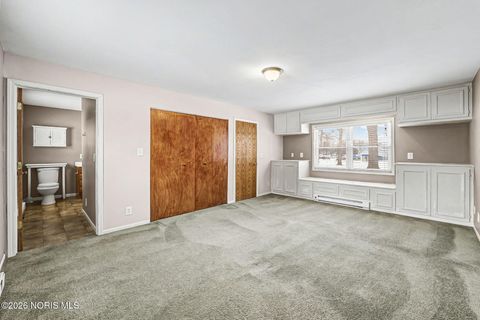 Tiny photo for 324 W Mcpherson Avenue, Findlay, OH 45840 (MLS # 10003809)