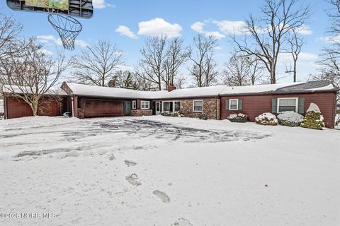 Tiny photo for 324 W Mcpherson Avenue, Findlay, OH 45840 (MLS # 10003809)