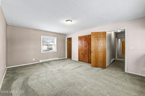 Tiny photo for 324 W Mcpherson Avenue, Findlay, OH 45840 (MLS # 10003809)