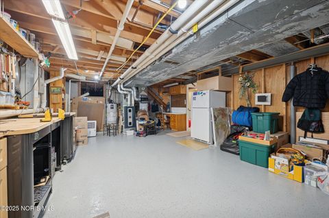 Tiny photo for 25772 Brittany Road, Perrysburg, OH 43551 (MLS # 10002112)