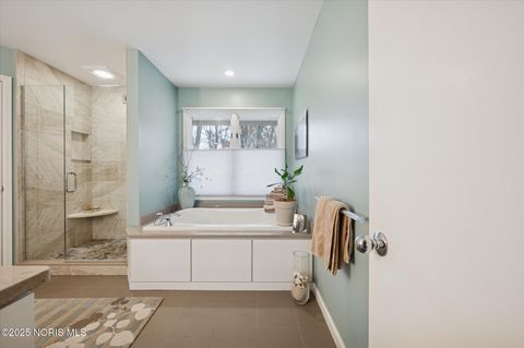 Tiny photo for 25772 Brittany Road, Perrysburg, OH 43551 (MLS # 10002112)