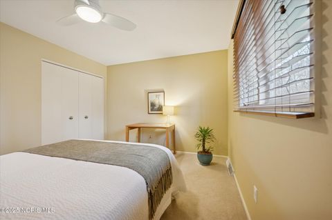 Tiny photo for 25772 Brittany Road, Perrysburg, OH 43551 (MLS # 10002112)