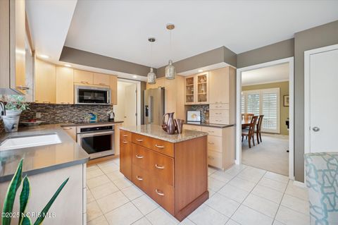 Tiny photo for 25772 Brittany Road, Perrysburg, OH 43551 (MLS # 10002112)