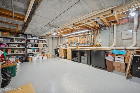 Tiny photo for 25772 Brittany Road, Perrysburg, OH 43551 (MLS # 10002112)