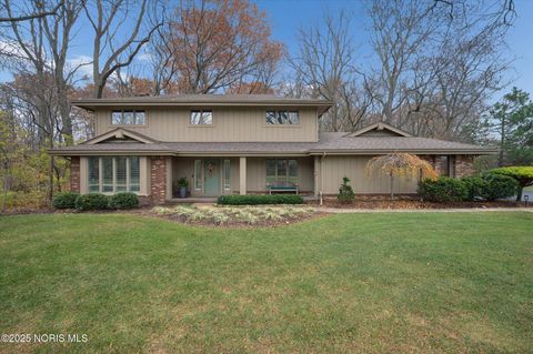 Photo of 25772 Brittany Road, Perrysburg, OH 43551 (MLS # 10002112)