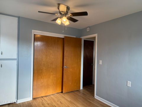 Tiny photo for 411 S Collinwood Boulevard, Fremont, OH 43420 (MLS # 10006053)