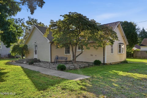 Tiny photo for 1543 Travis Drive, Toledo, OH 43612 (MLS # 10014076)