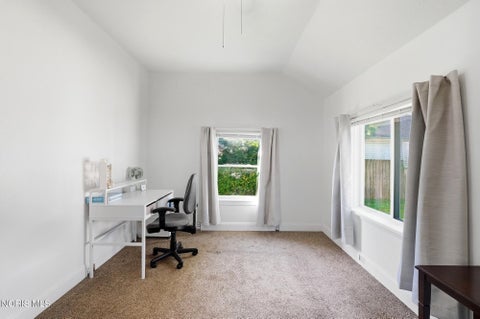 Tiny photo for 1543 Travis Drive, Toledo, OH 43612 (MLS # 10014076)