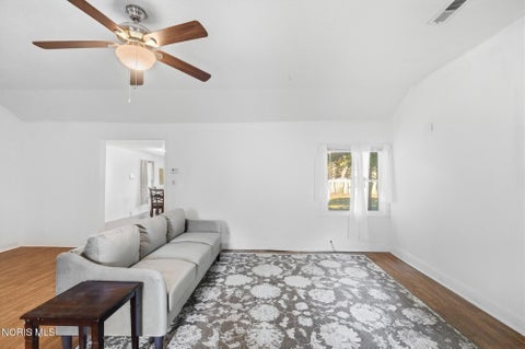 Tiny photo for 1543 Travis Drive, Toledo, OH 43612 (MLS # 10014076)