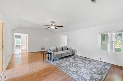 Tiny photo for 1543 Travis Drive, Toledo, OH 43612 (MLS # 10014076)