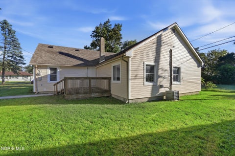 Tiny photo for 1543 Travis Drive, Toledo, OH 43612 (MLS # 10014076)