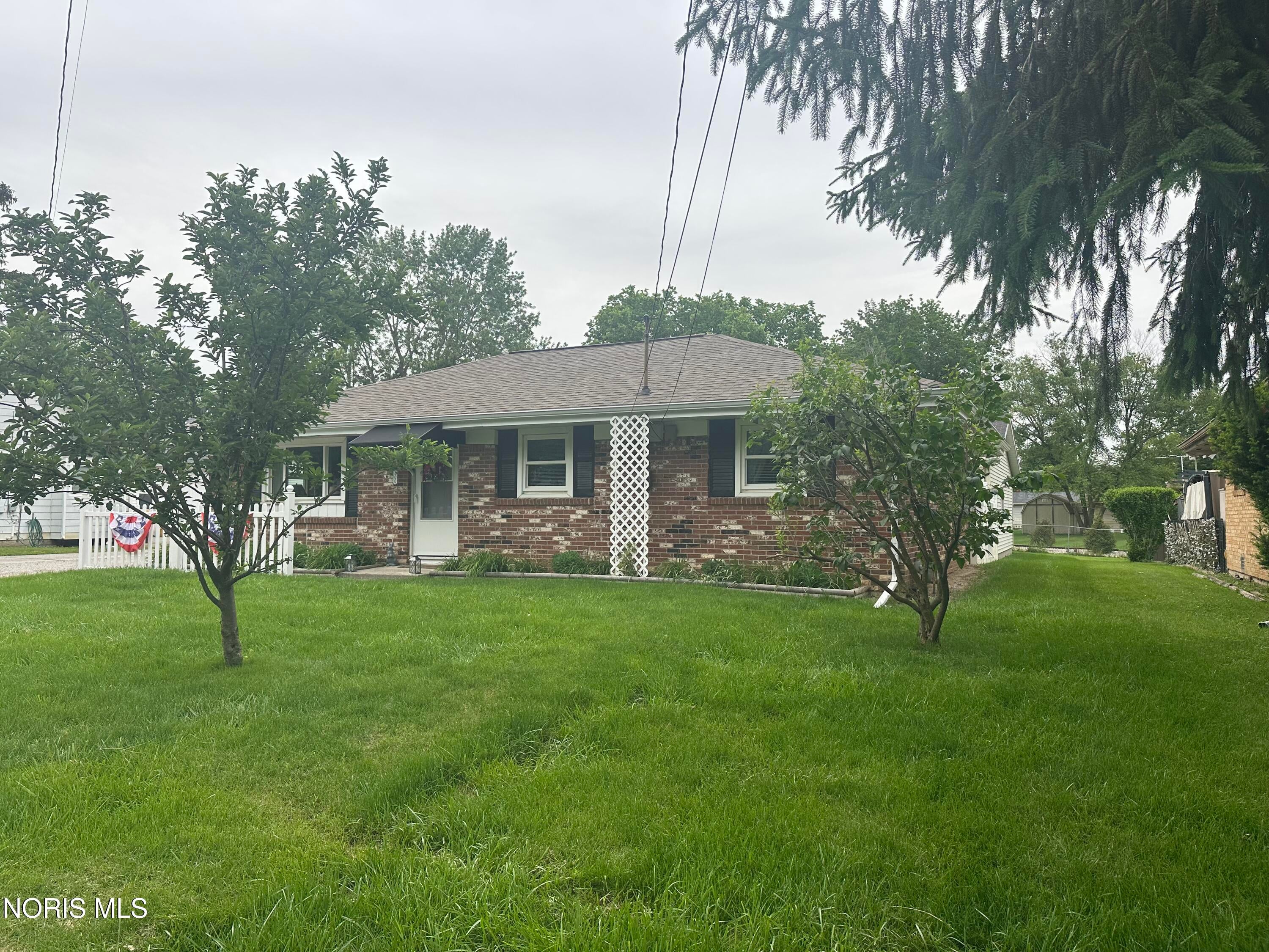 800 W High Street