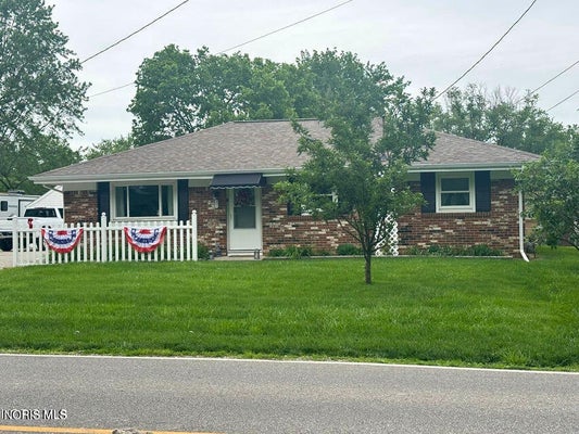 800 W HIGH ST, DEFIANCE, OH 43512 - Image b2ccae5db2e932d7f028c804a64d71d6/3629678408