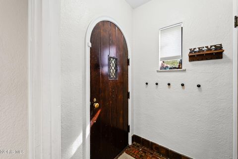 Tiny photo for 2235 Meadowwood Drive, Toledo, OH 43606 (MLS # 10005809)