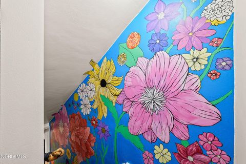 Tiny photo for 2235 Meadowwood Drive, Toledo, OH 43606 (MLS # 10005809)