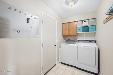 Tiny photo for 1579 Rosewood Drive, Bowling Green, OH 43402 (MLS # 10013637)