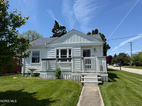 Homes For Sale - 4325 Suder Avenue<br/> Toledo, OH 43611