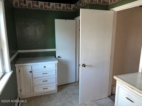 Tiny photo for 117 Maple Street, Bradner, OH 43406 (MLS # 10000419)