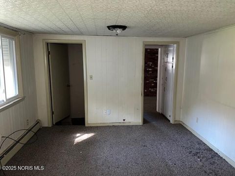 Tiny photo for 117 Maple Street, Bradner, OH 43406 (MLS # 10000419)