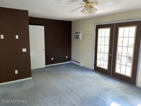 Tiny photo for 117 Maple Street, Bradner, OH 43406 (MLS # 10000419)