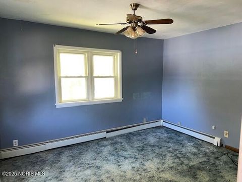 Tiny photo for 117 Maple Street, Bradner, OH 43406 (MLS # 10000419)