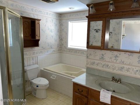 Tiny photo for 117 Maple Street, Bradner, OH 43406 (MLS # 10000419)