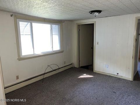 Tiny photo for 117 Maple Street, Bradner, OH 43406 (MLS # 10000419)