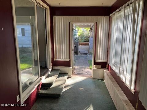 Tiny photo for 117 Maple Street, Bradner, OH 43406 (MLS # 10000419)