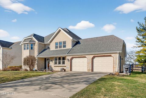 Tiny photo for 425 S Ridge Drive, Perrysburg, OH 43551 (MLS # 10005183)