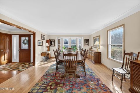 Tiny photo for 425 S Ridge Drive, Perrysburg, OH 43551 (MLS # 10005183)