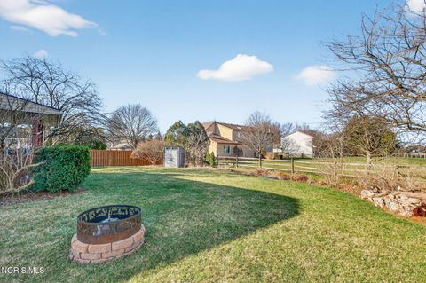 Tiny photo for 425 S Ridge Drive, Perrysburg, OH 43551 (MLS # 10005183)