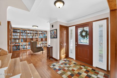 Tiny photo for 425 S Ridge Drive, Perrysburg, OH 43551 (MLS # 10005183)