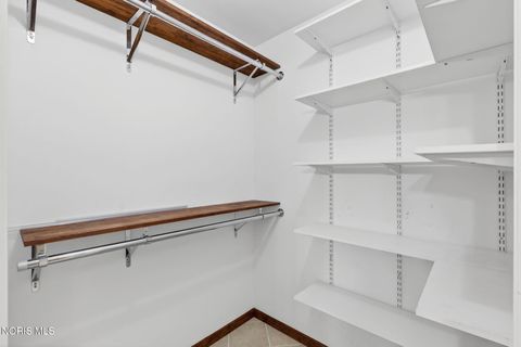 Tiny photo for 425 S Ridge Drive, Perrysburg, OH 43551 (MLS # 10005183)