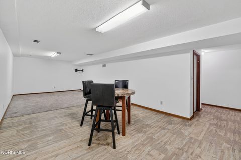 Tiny photo for 425 S Ridge Drive, Perrysburg, OH 43551 (MLS # 10005183)