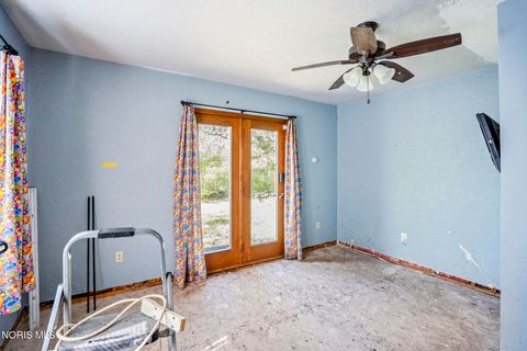 Tiny photo for 7703 Dorr Street, Toledo, OH 43617 (MLS # 10006698)