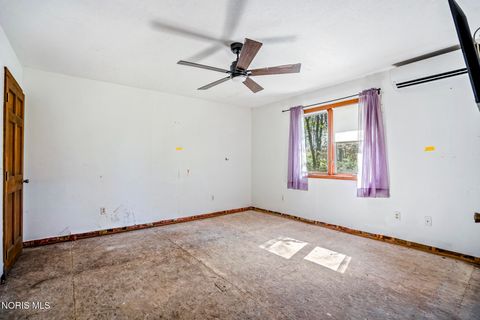 Tiny photo for 7703 Dorr Street, Toledo, OH 43617 (MLS # 10006698)