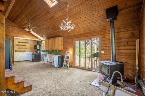 Tiny photo for 7703 Dorr Street, Toledo, OH 43617 (MLS # 10006698)