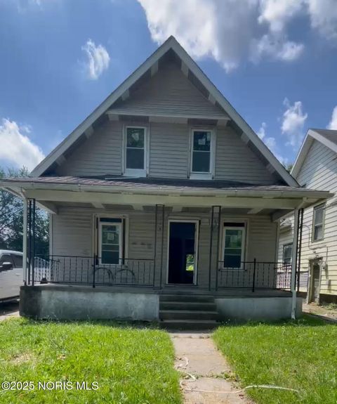 Photo of 1401 Foster Avenue, Toledo, OH 43606 (MLS # 10002268)