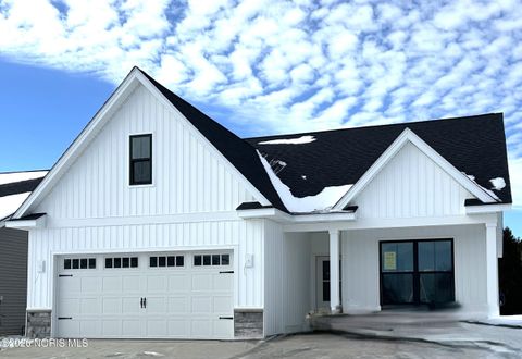 Photo of 3358 Rivers Edge Drive, Perrysburg, OH 43551 (MLS # 10003830)