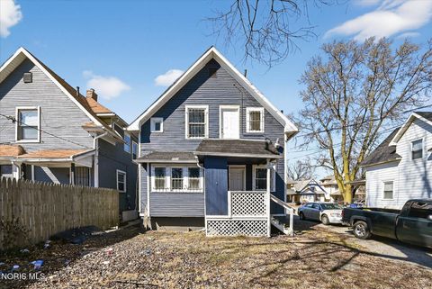 Tiny photo for 3240 N Detroit Avenue, Toledo, OH 43610 (MLS # 10004889)