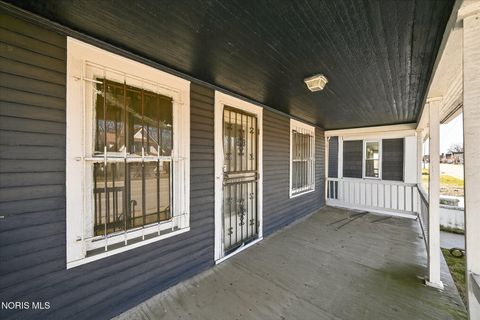 Tiny photo for 3240 N Detroit Avenue, Toledo, OH 43610 (MLS # 10004889)