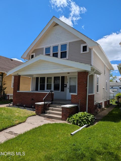 Photo of 626 Geneva Avenue, Toledo, OH 43609 (MLS # 10007778)