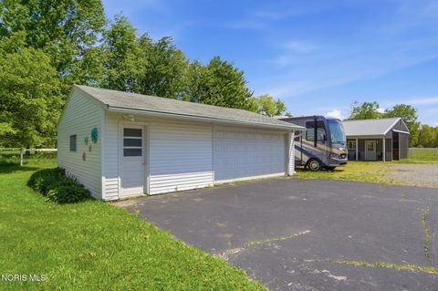 Tiny photo for 2115 Albon Road, Holland, OH 43528 (MLS # 10007892)