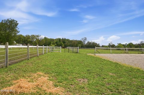 Tiny photo for 2115 Albon Road, Holland, OH 43528 (MLS # 10007892)