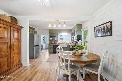 Tiny photo for 2115 Albon Road, Holland, OH 43528 (MLS # 10007892)