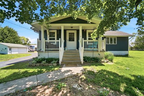 Photo of 2115 Albon Road, Holland, OH 43528 (MLS # 10007892)