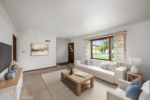 Tiny photo for 231 W State Line Road, Toledo, OH 43612 (MLS # 10014540)