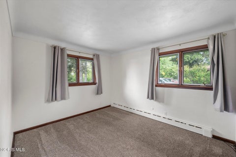 Tiny photo for 231 W State Line Road, Toledo, OH 43612 (MLS # 10014540)