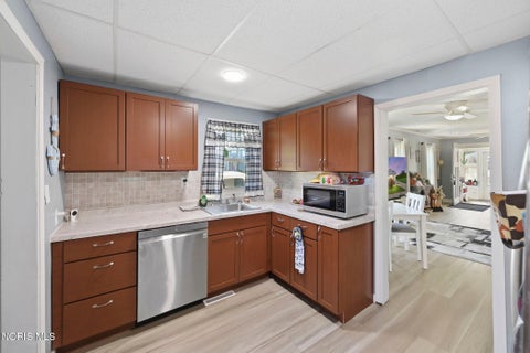 Tiny photo for 3321 137th Street, Toledo, OH 43611 (MLS # 10014887)