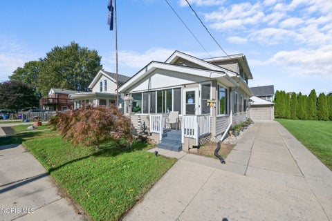 Tiny photo for 3321 137th Street, Toledo, OH 43611 (MLS # 10014887)